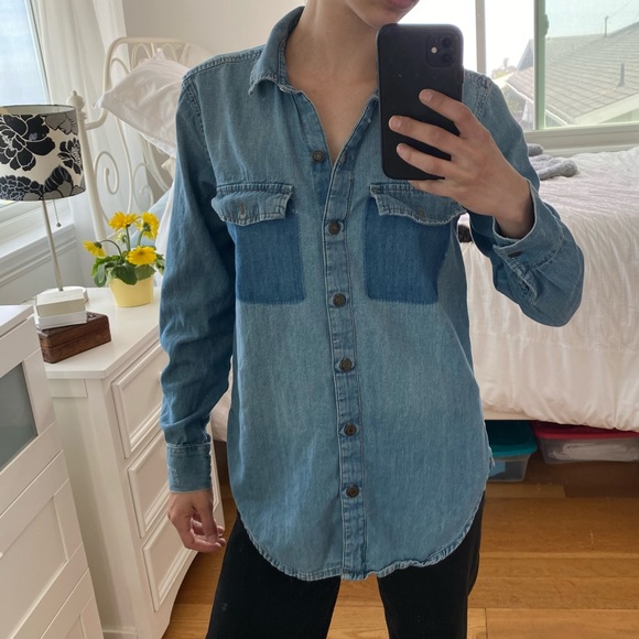 Gap 1969 Denim Button-Down Top - Picture 3 of 7